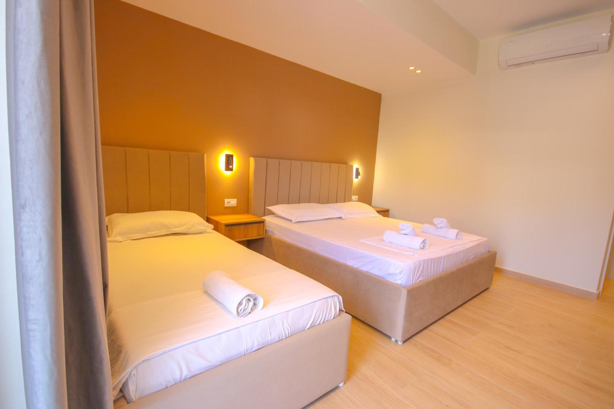 Hotel Emily's *
